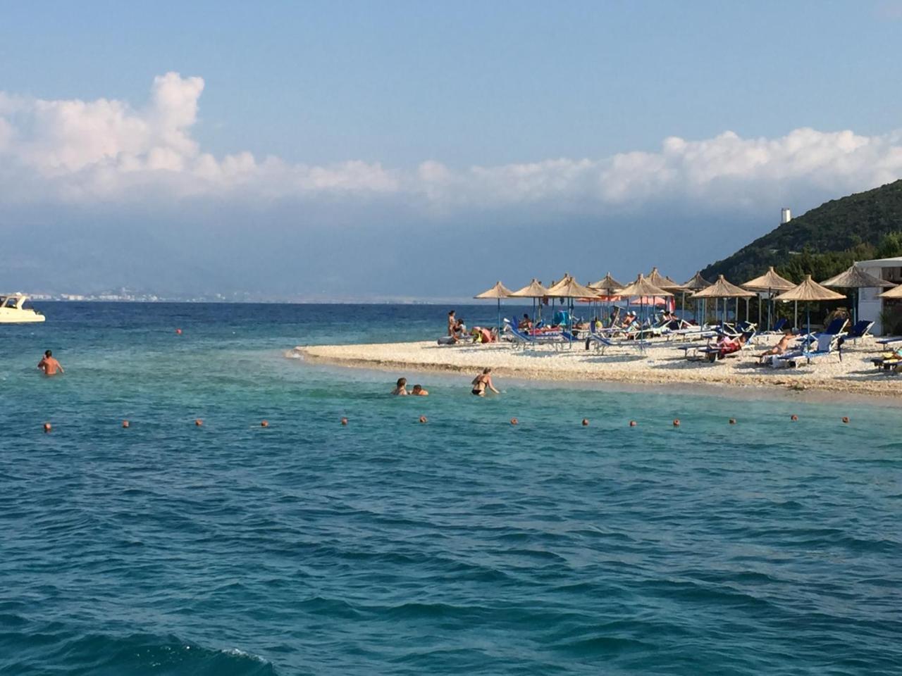 Lungomare Seaview Apartamento